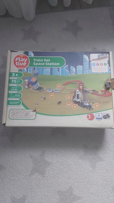 Vând 4-5 seturi trenuri lidl