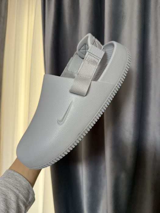 Noi Papuci Nike Calm Mule Dama Marimea 38,5