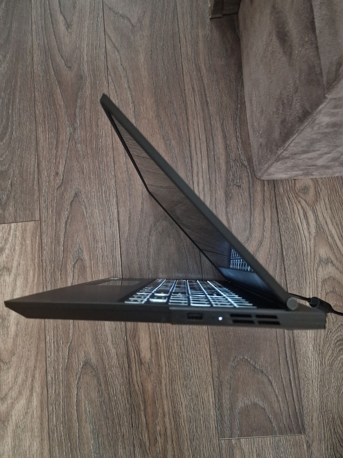 Laptop gaming Lenovo