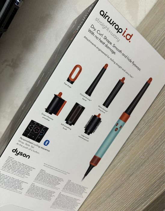 Dyson Airwrap i.d sigilat