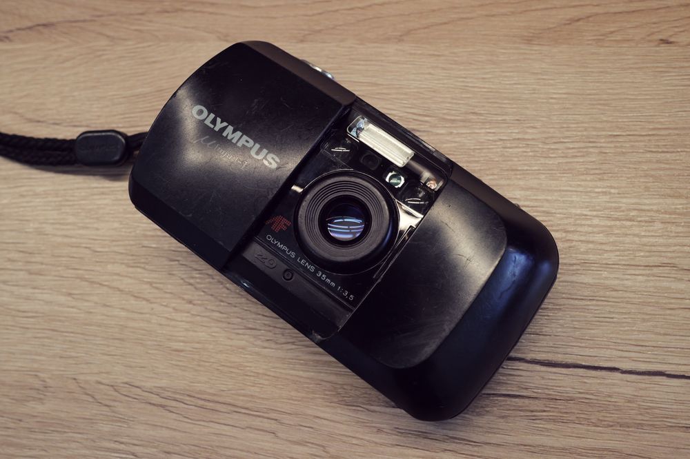 Aparat foto film Olympus Mju 1 point and shot