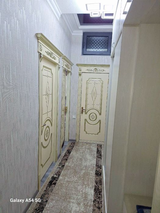 Чилонзор 12 кв Фархот бозори ёни ойла бола қизларга