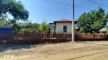 Vanzare casa si teren in oras RĂCARI, jud.Dambovita