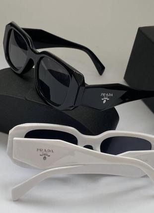Самые трендовые очки от Prada