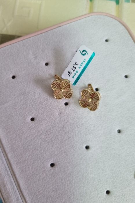 Продам  ванклиф серьги новые