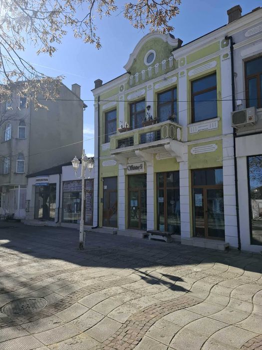 Дава се под наем Магазин в Каварна - 45 кв.м за 150 € - Снимка #4