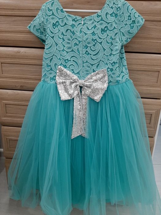 Платье Изумруд шикарное