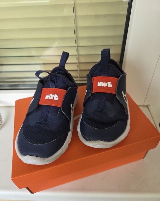 NIKE FLEX RUNNER 2 Детски маратонки
