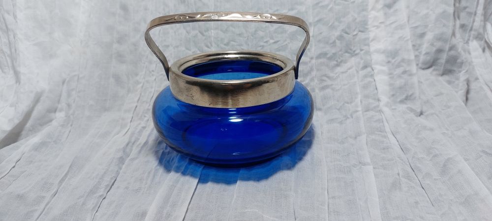 Сахарница синее стекло