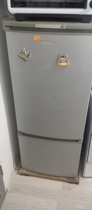 Холодильник рабочий