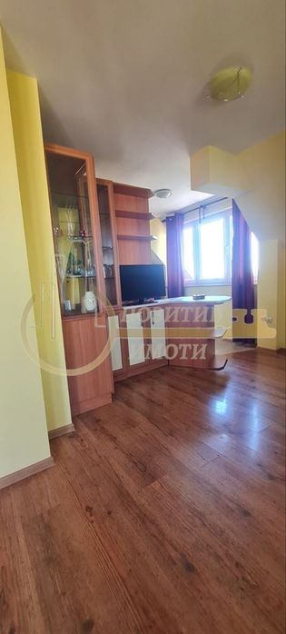 2-стаен в София-Център площ 75 цена 650