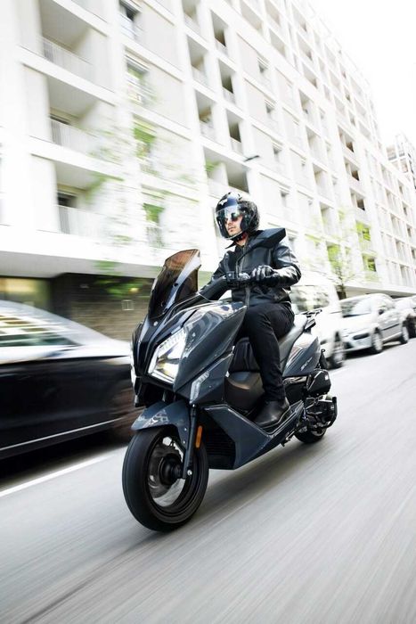 MYMOTO CLUJ vinde : Scuter Morbidelli SC125 ( Cat B125,A1,A)