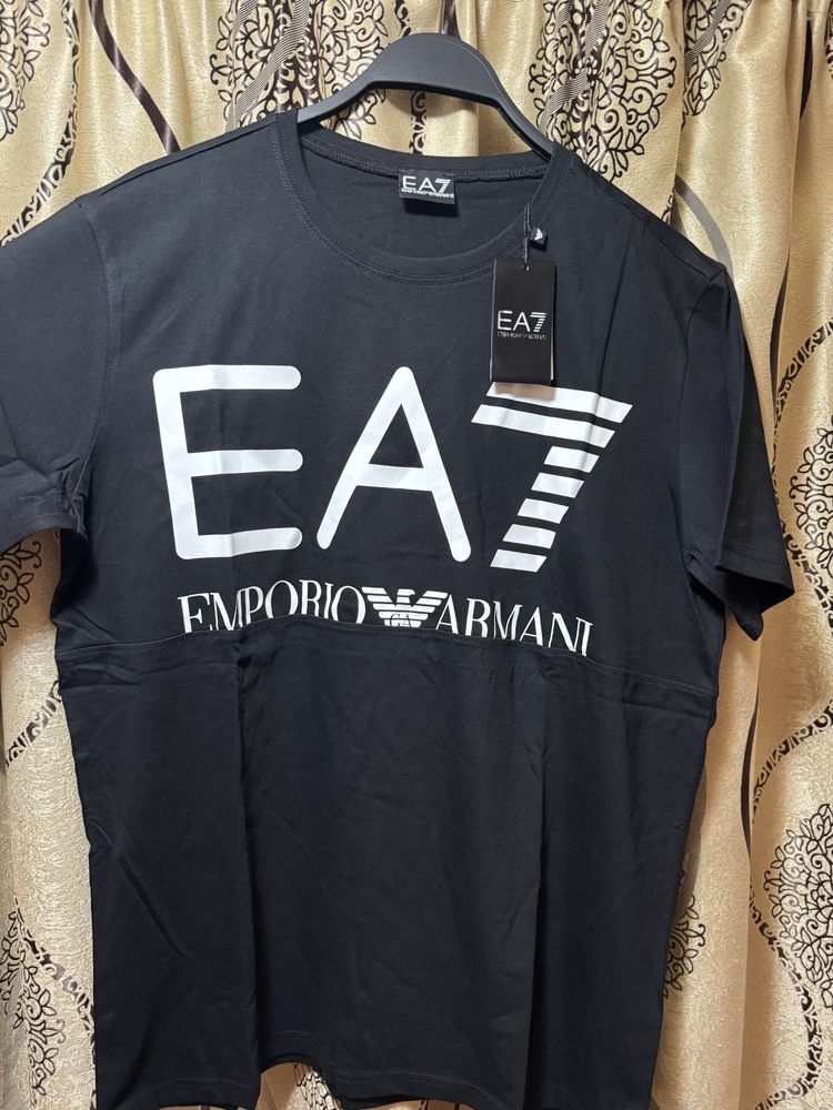 Vand Tricou Emporio Armani EA7