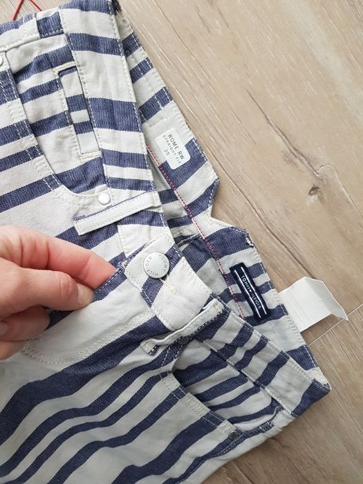 Blugi Tommy Hilfiger