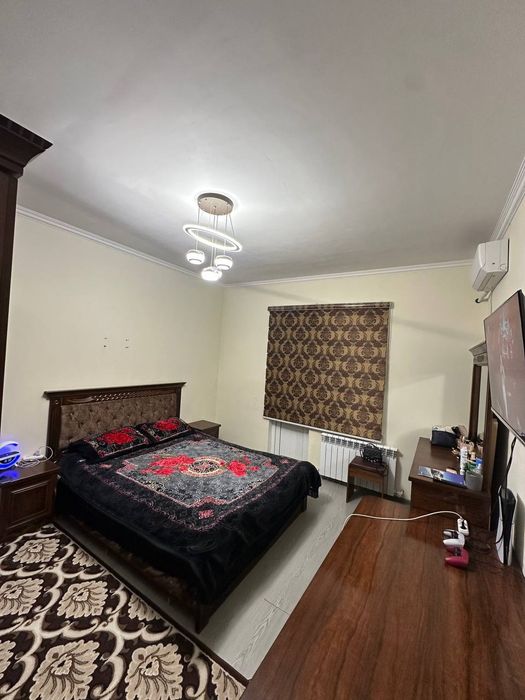 Spalni sotaman tumbochkasi bilan