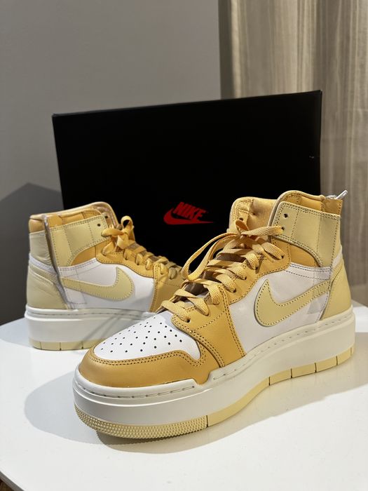 Vand Air Jordan 1 Elevate High, noi, marimea 43.  Pret: 500 lei