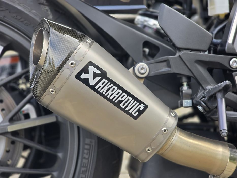 Honda CB 1000 R Black Edition FOP