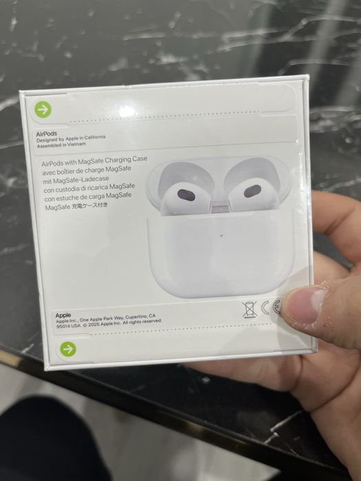 AirPods luxe сатылады новый ашылмаган