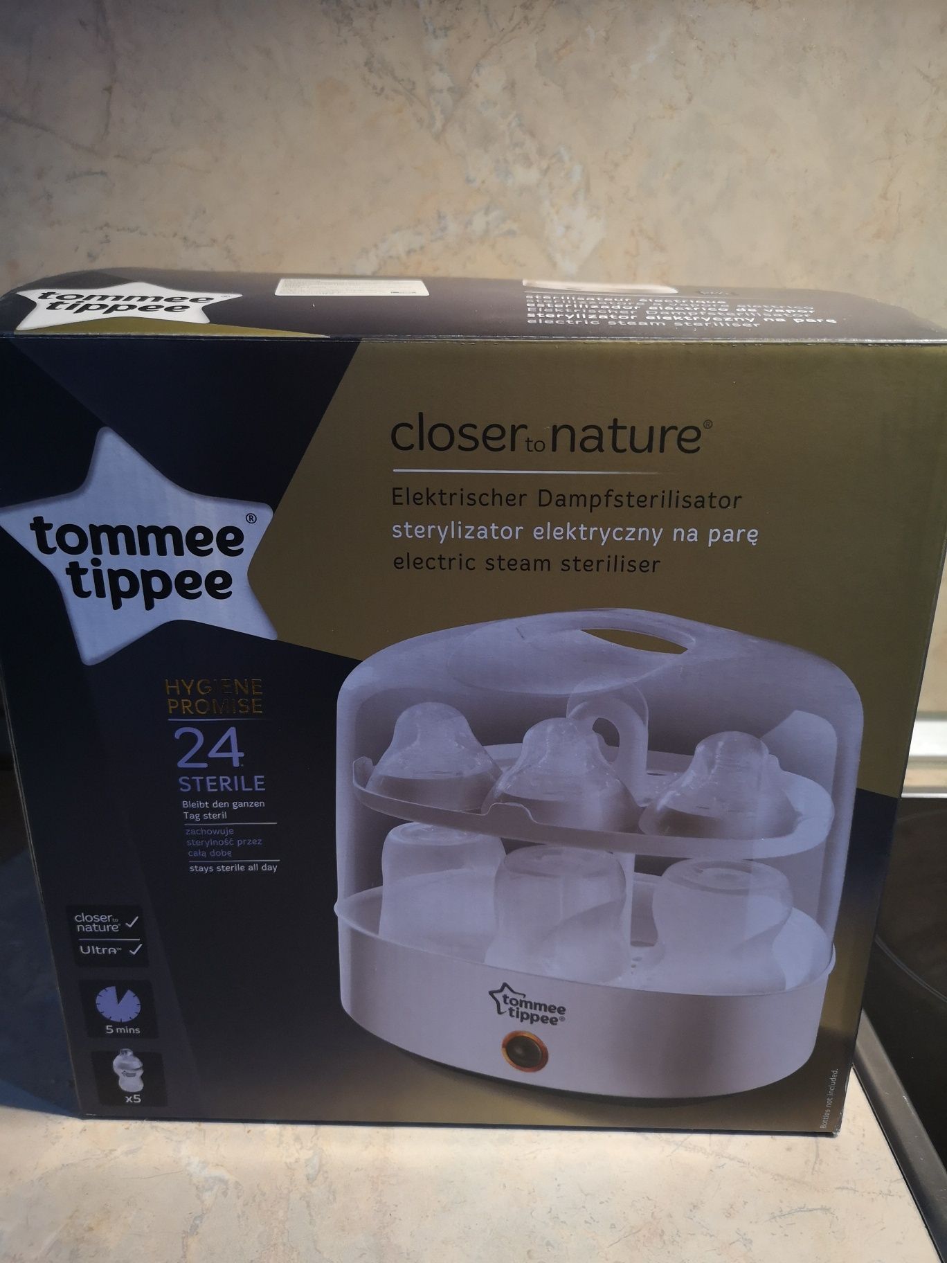 Стерилизатор на Tomee tippee
