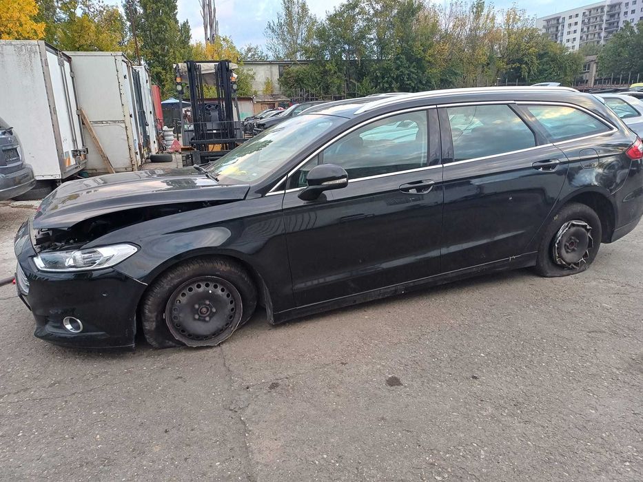 Dezmembrez Ford Mondeo MK5 Din 2015-2.0 Diesel-7TCE