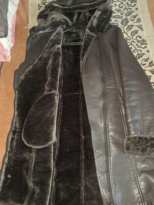 Дубленка с капишоном