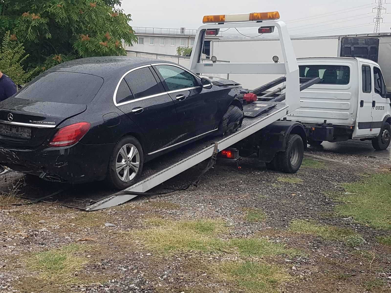 Mercedes W205 C300D Hybrid AMG 2015 г. C 200 бензин .На части