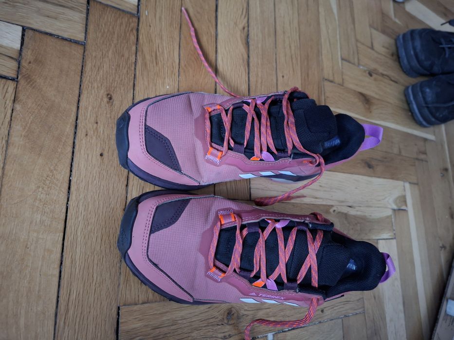 Планински обувки Adidas Terrex