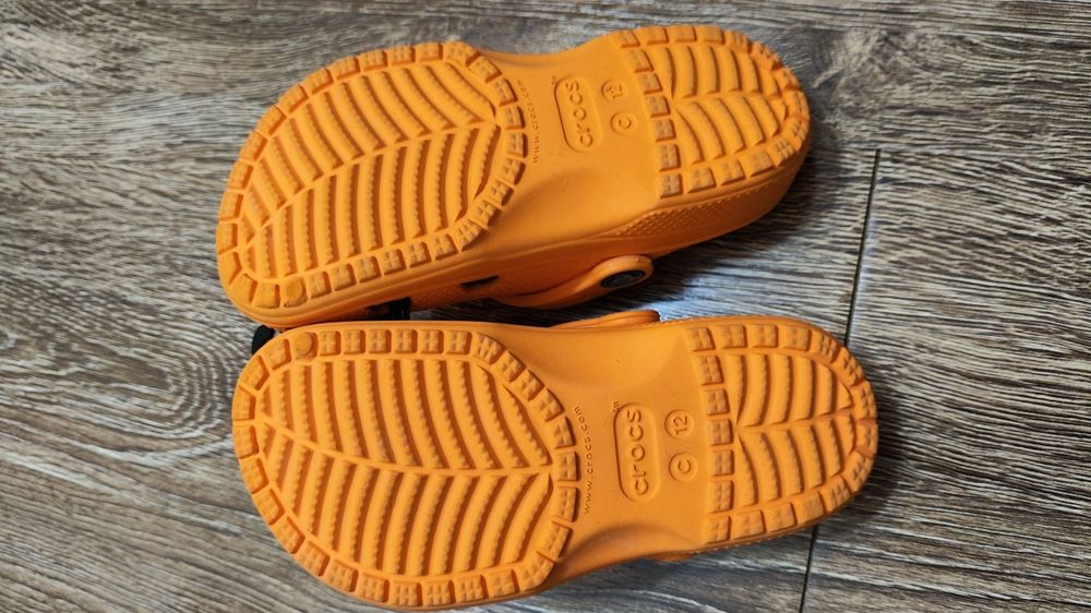 Crocs c12 (29-30)