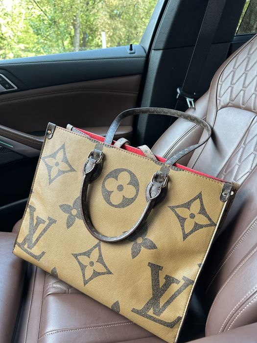 Чанта Louis Vuitton OnTheGo GM Monogram Reverse Giant Canvas
