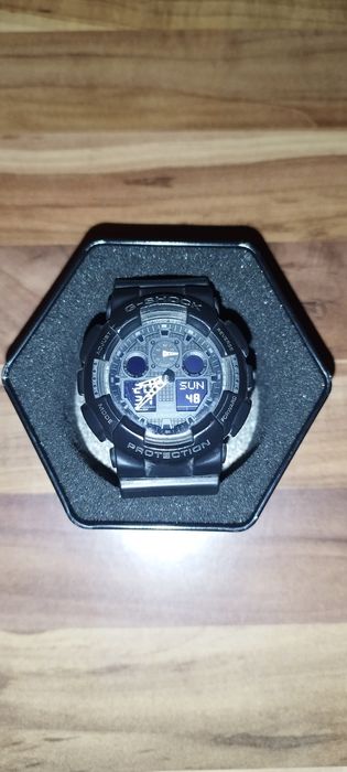 Casio g-shock ga-100