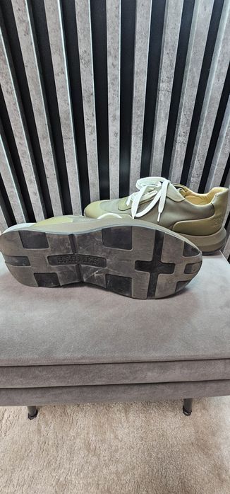 Adidasi Hermes originali