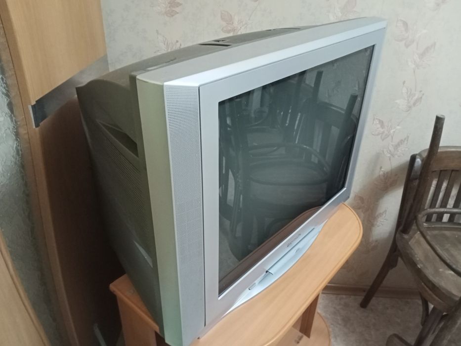 Продам телевизор panasonic в хорошем состоянии