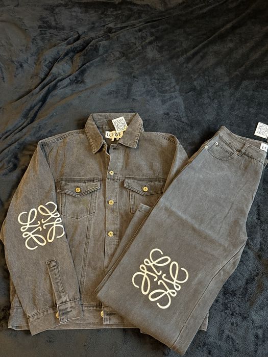 Compleu/set LOEWE din blugi barbati