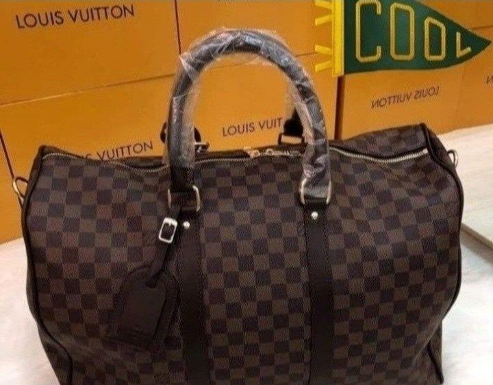 Genti voiaj unisex,curea detasabila umăr, saculet, etichetă