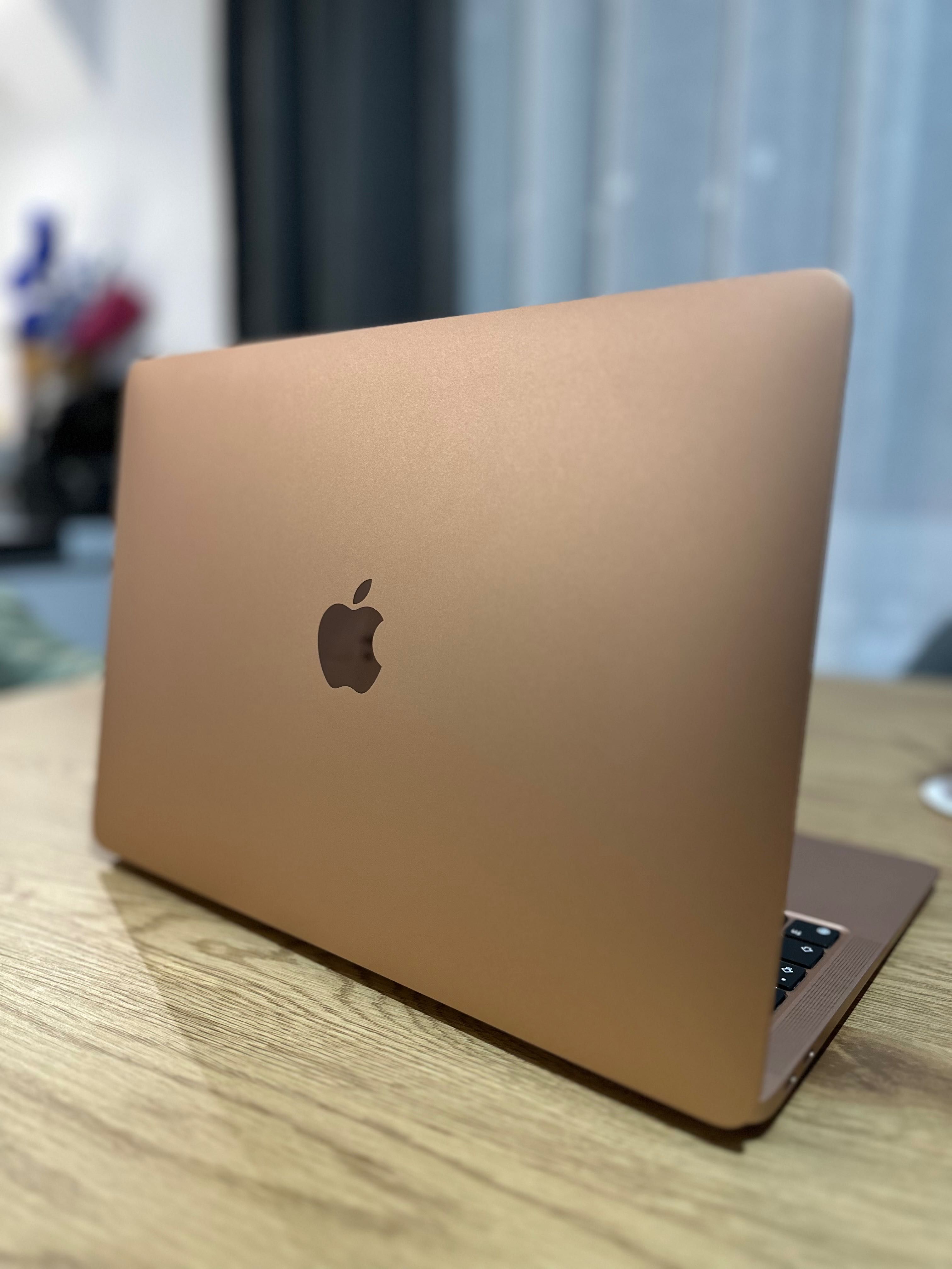 Apple MacBook Air 13 M1