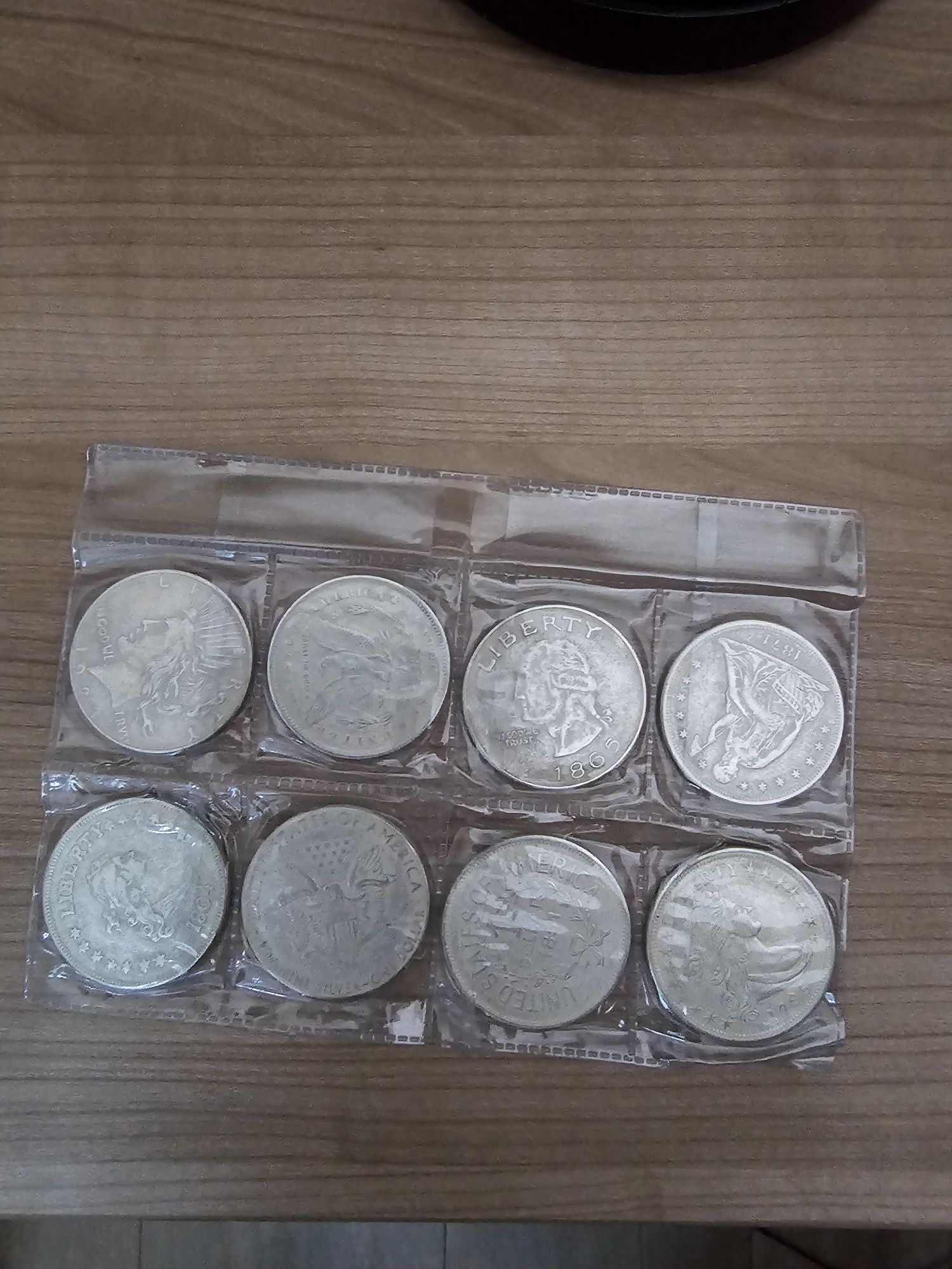One dollar  лот реплики
