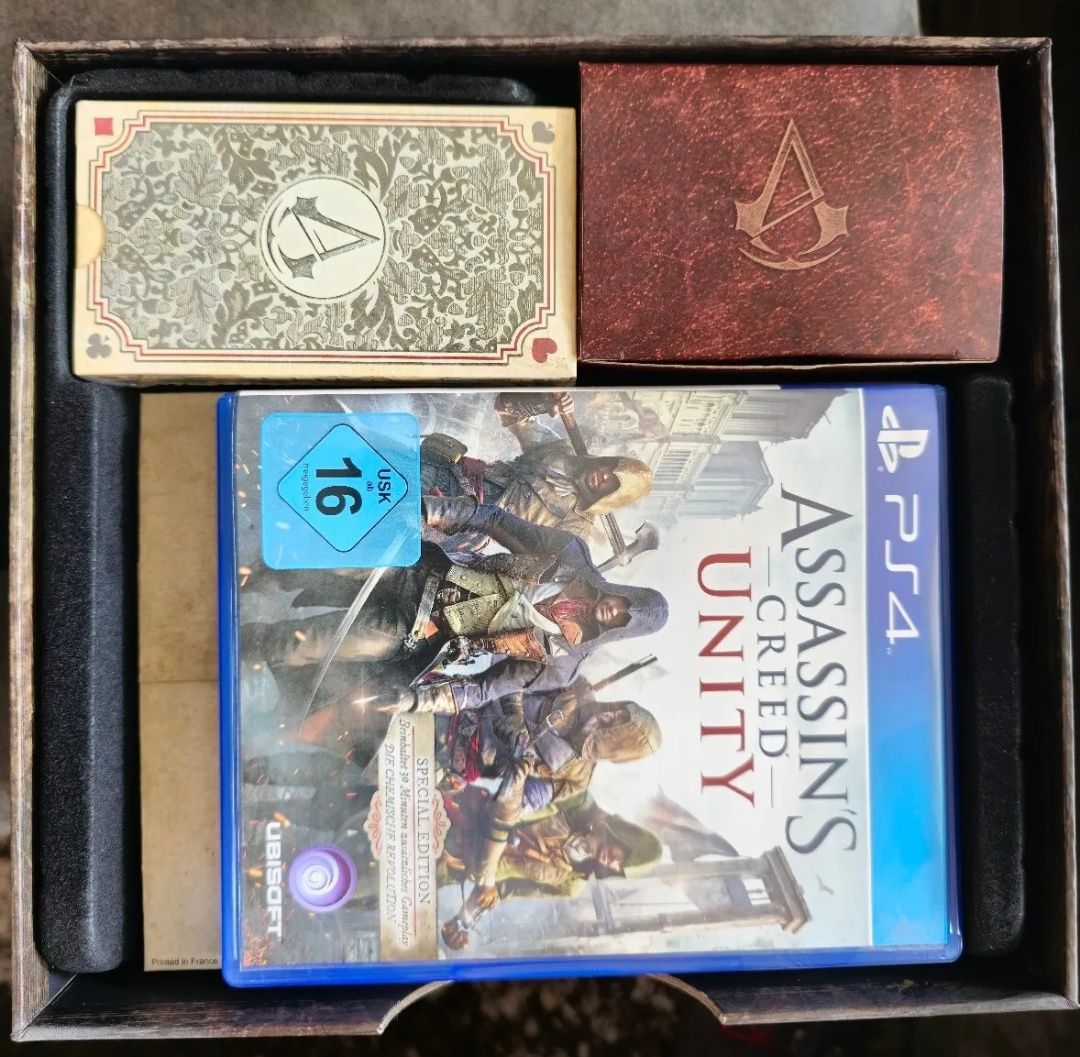 Assassin creed Unity Guillotine collectors edition PS4