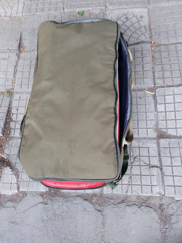Лодка за захранка carpboat