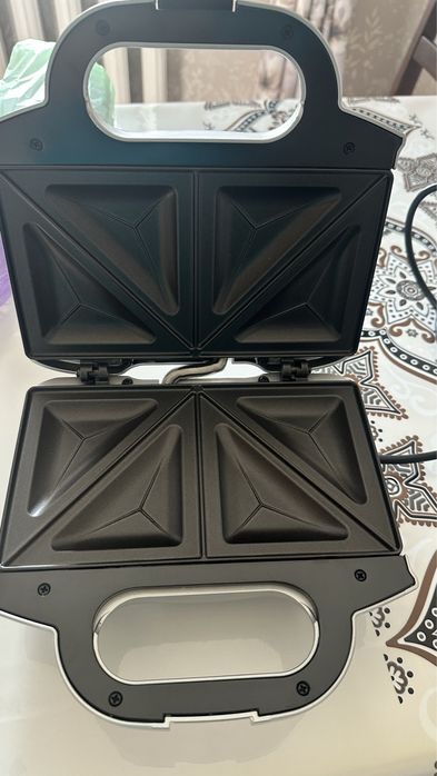 Сэндвичница