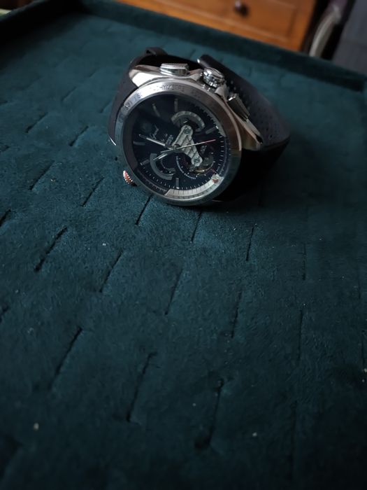 Tag Heuer Grand Carrera Automatic .
