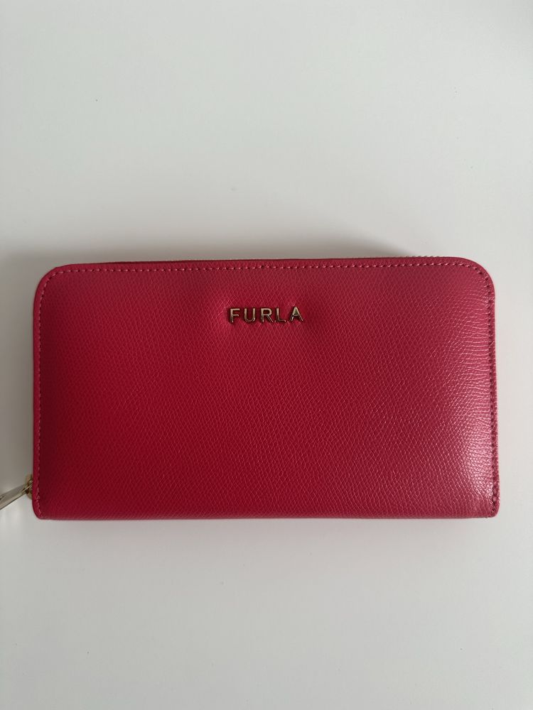 Дамски портмонета FURLA