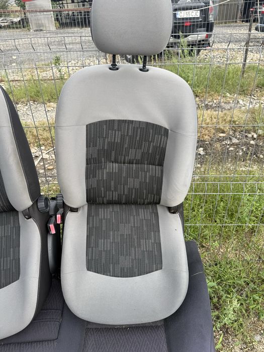 Scaun renault clio symbol Thalia  dezmembrari renault thalia