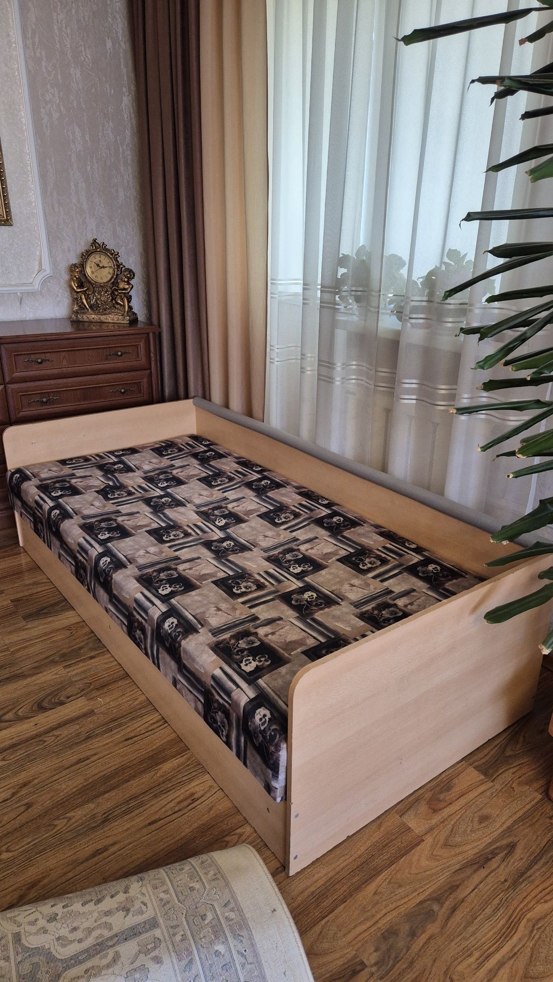 Продается Тахта (софа)