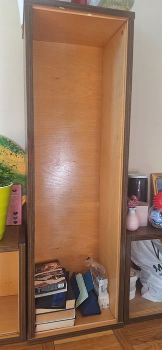 Книжные полки б/у