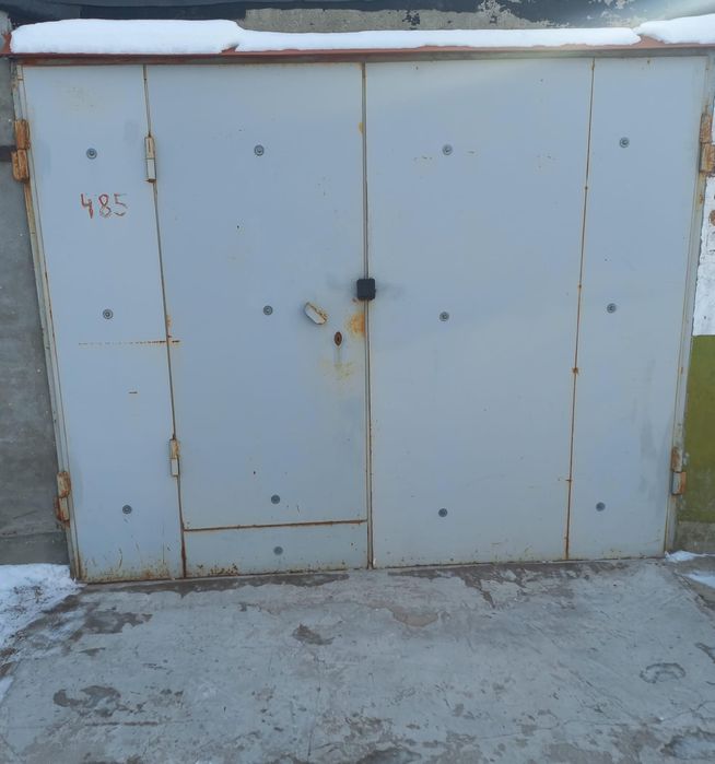 Продам гараж на кск