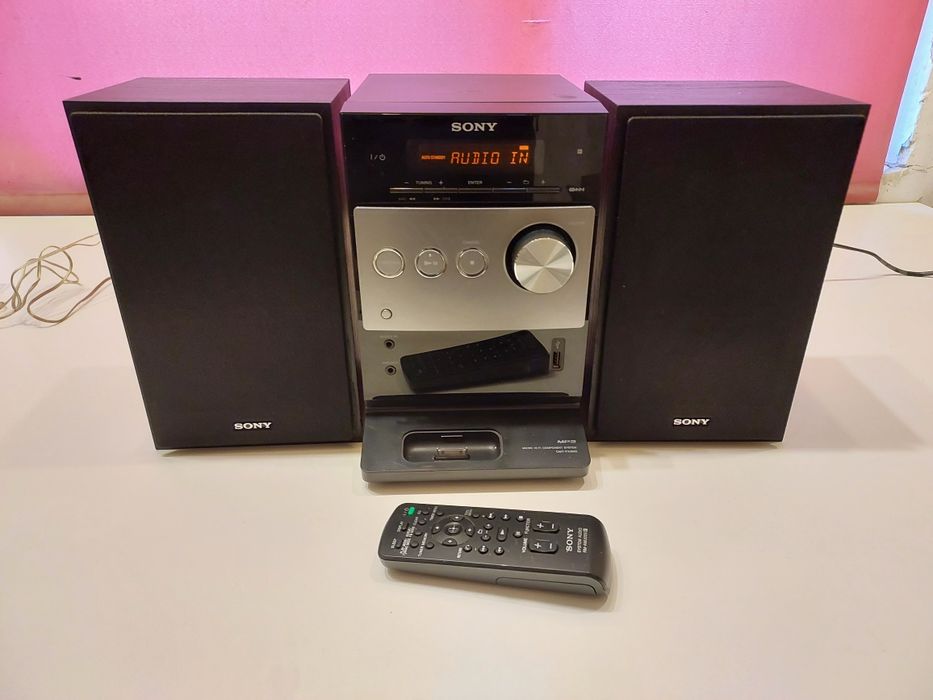 Sistem Sony CMT-FX300i. CD, MP3, RDS, telecomandă. Perfect funcțional.