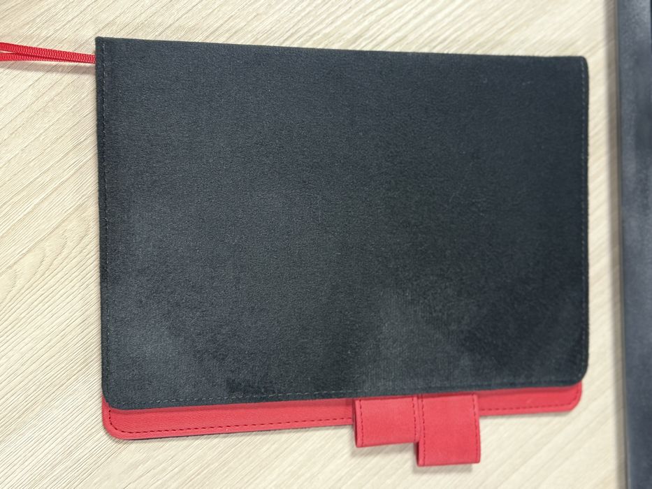 Продам на А5 чехол, бархатный, изнутри эко-кожа.
