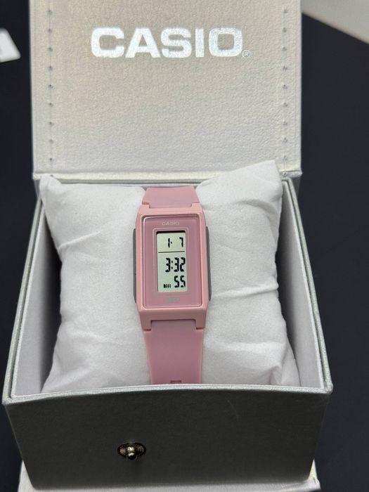 CASIO - erkak va ayollar uchun soatlar