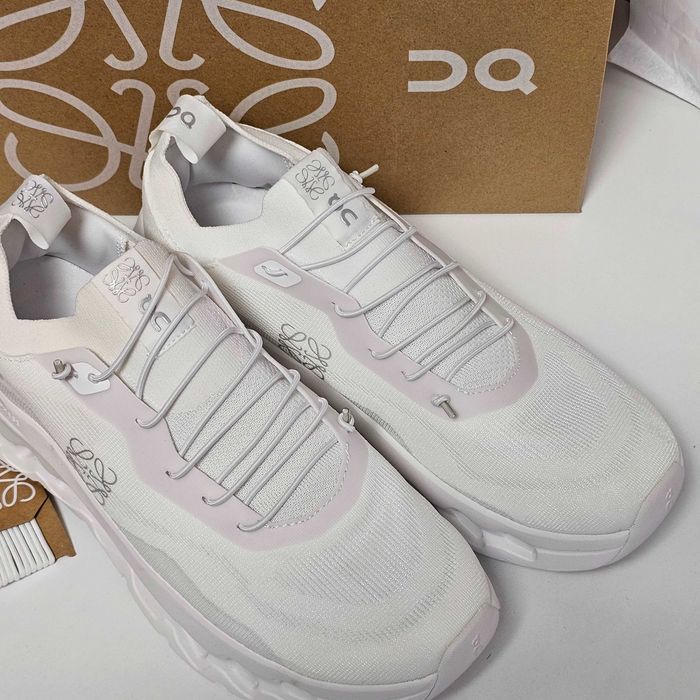 L O E W E X On Cloudtilt  44  Alb