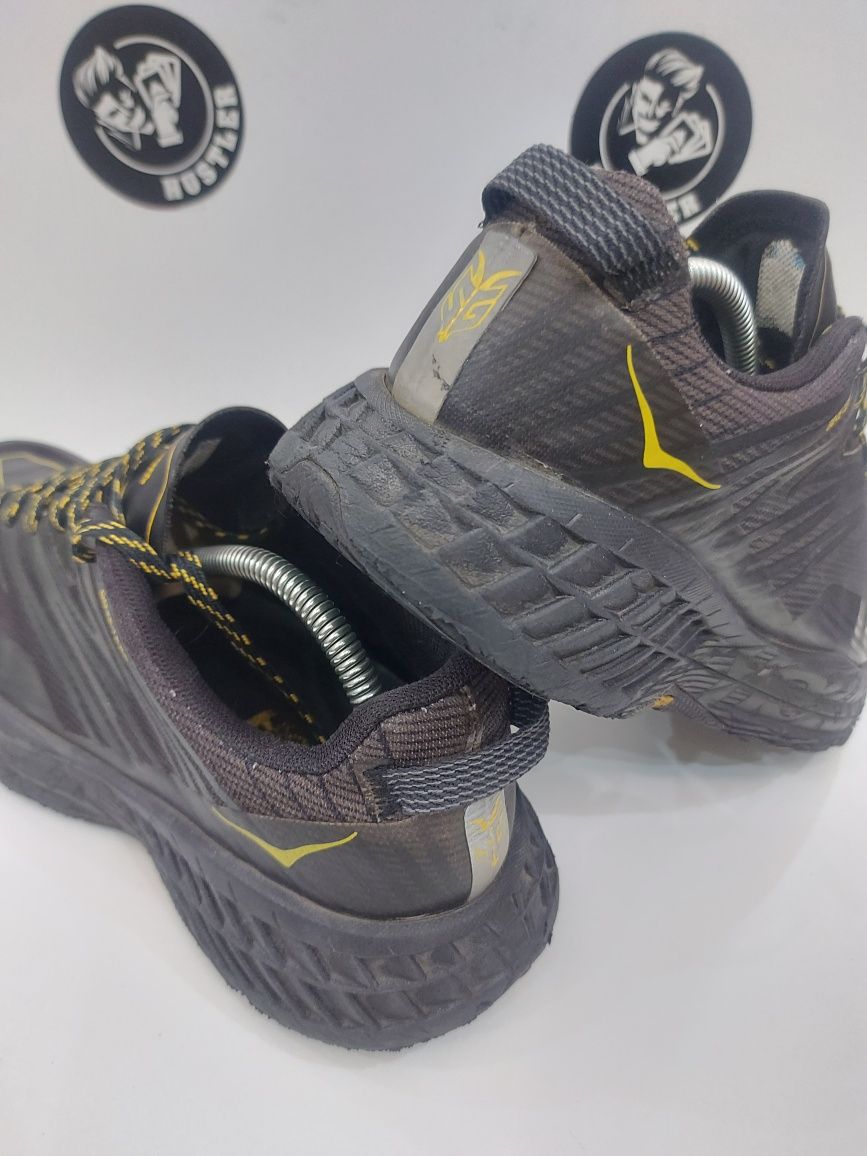Маратонки HOKA SPEEDGOAT 4 GORE-TEX. Номер 43